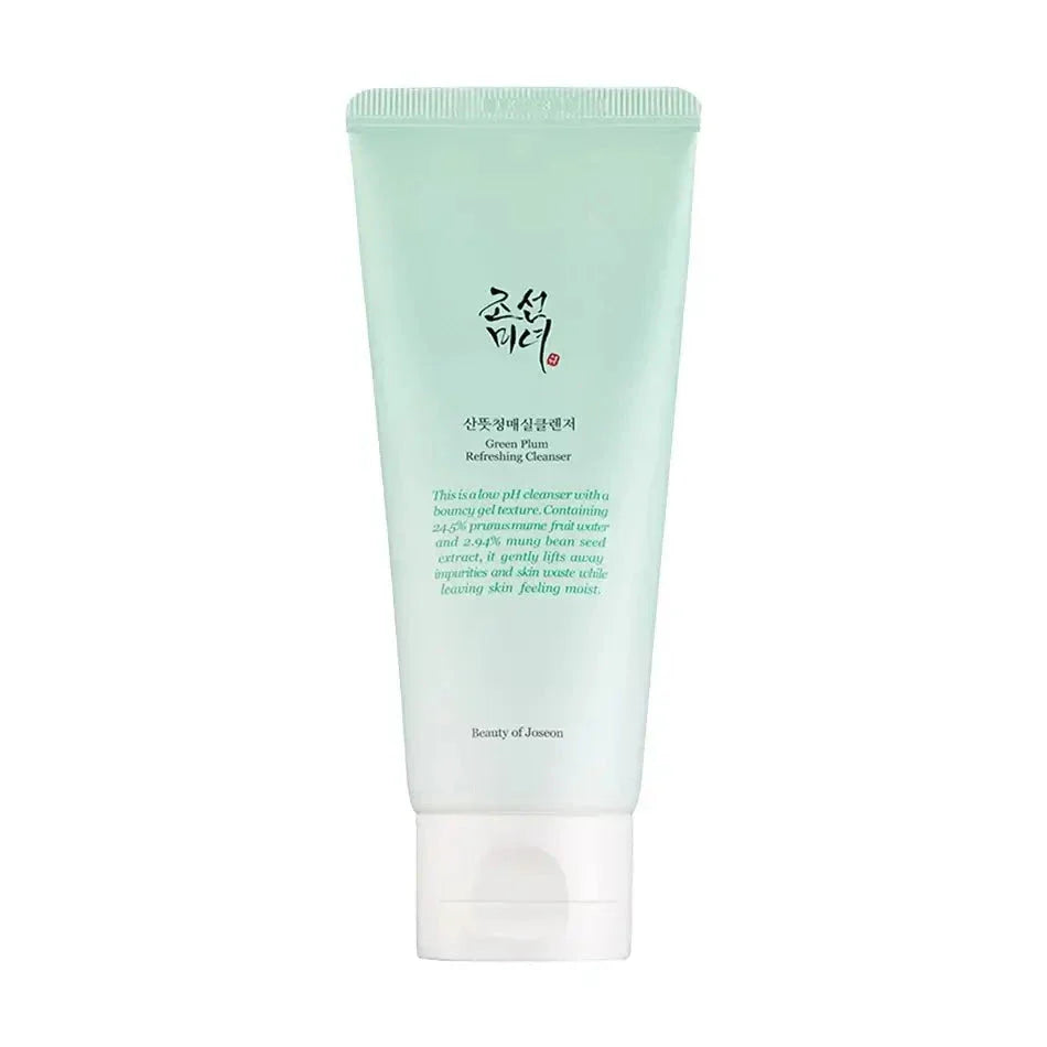 Green Plum Refreshing Cleanser 100ml
